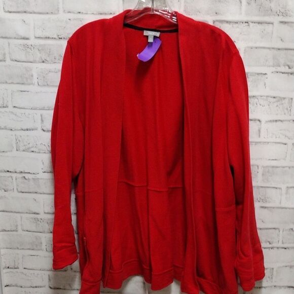 Talbots top  - Picture 1 of 3